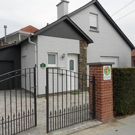 Gite De La Rhosnes Amougies Exterior foto